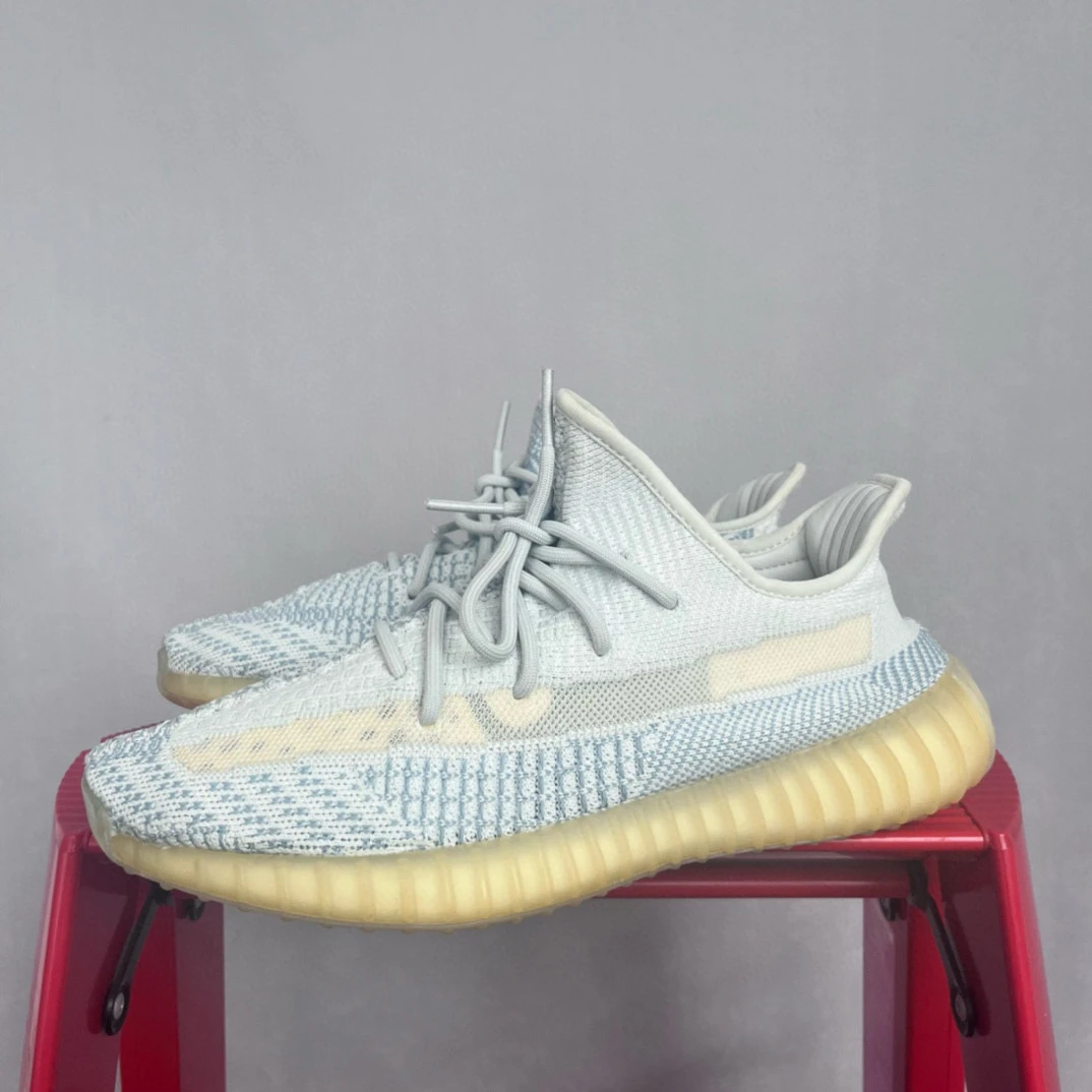Yeezy350冰蓝42.5码原盒 PP1903休闲鞋