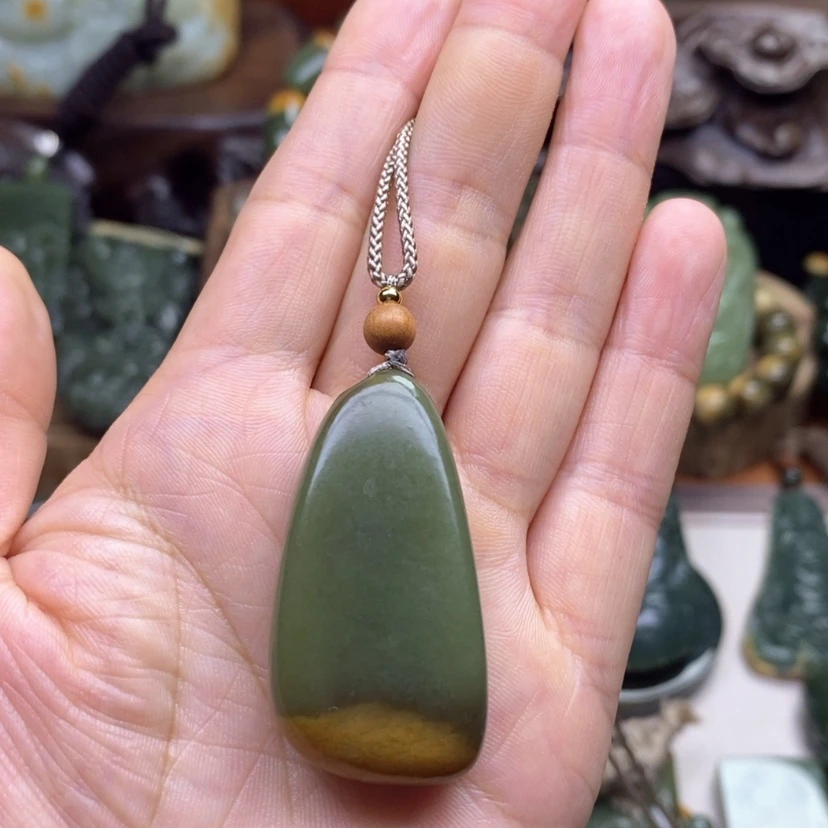 【闪购商品】岫岩河磨玉（透闪石质玉）挂件未镶嵌