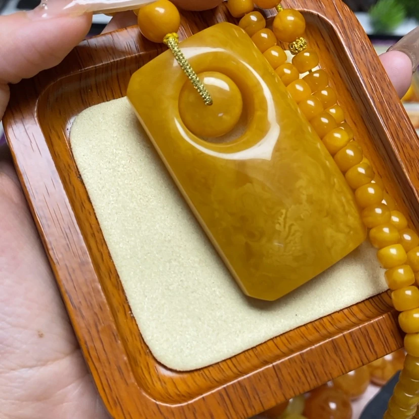 【闪购商品】蜜蜡手链未镶嵌手串