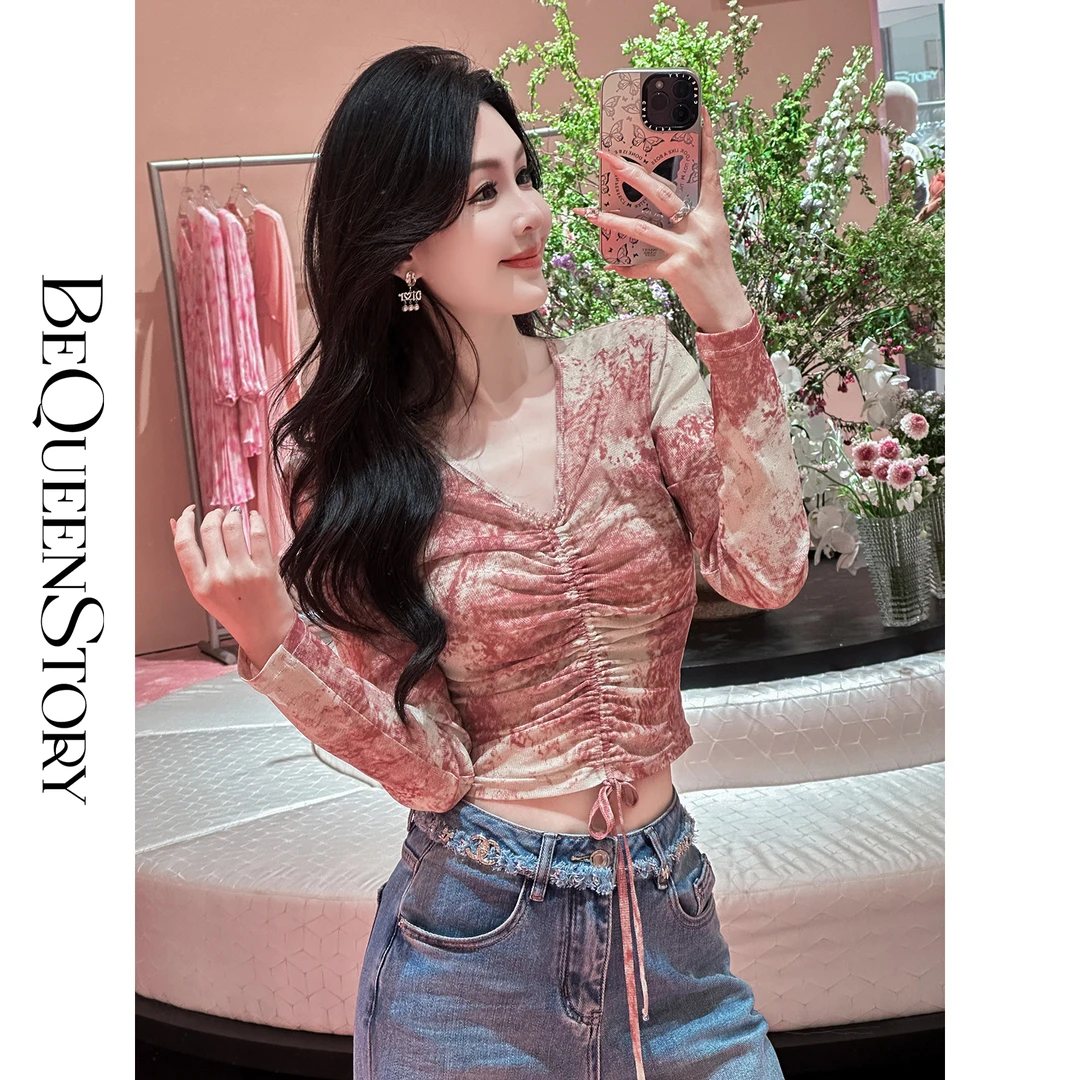 余潇潇【玫瑰琴酒】设计感晕染长袖T恤带肩棉抽绳V领上衣