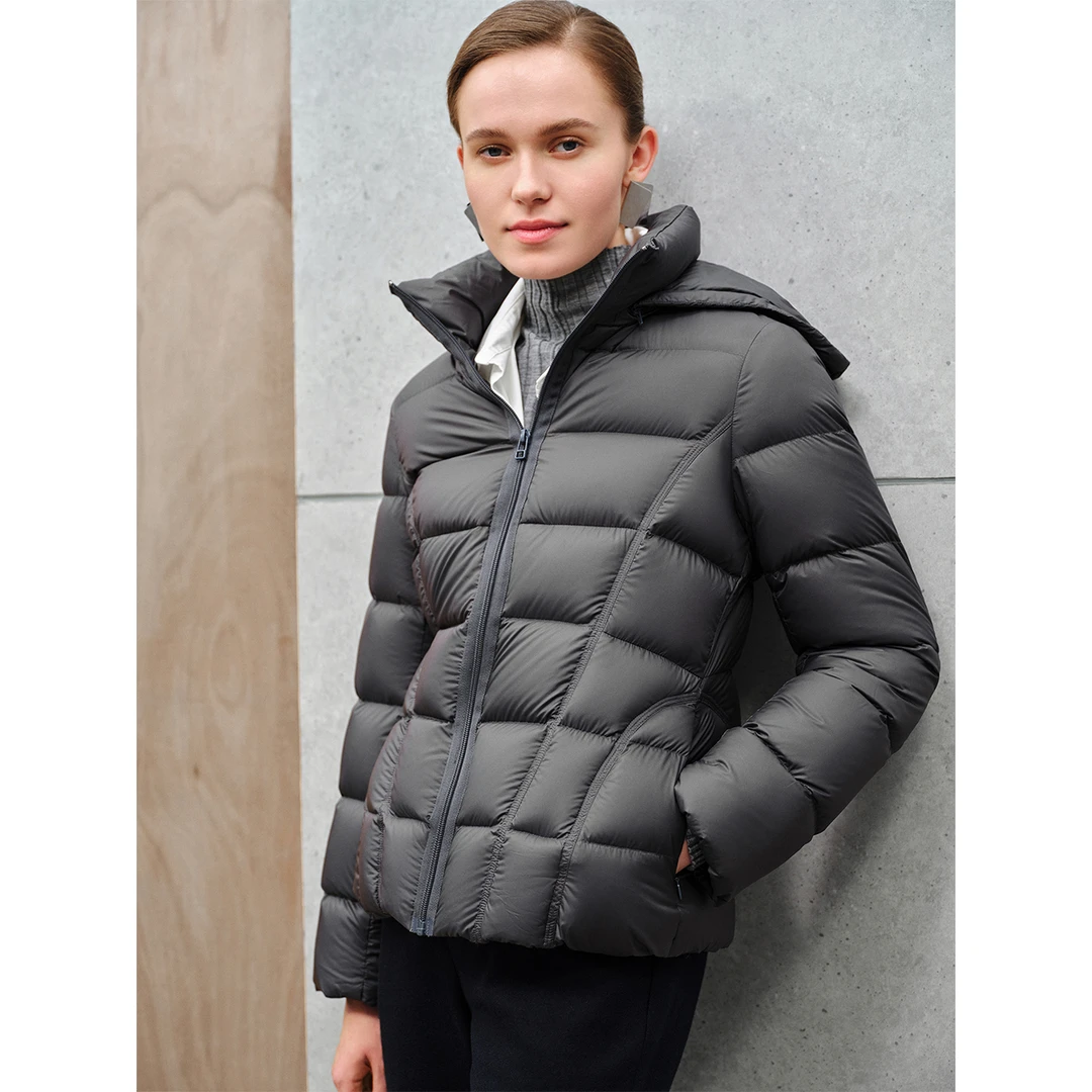 恩裳冬季简约时尚肌理感收腰可脱卸帽休闲短款羽绒服9C63508558