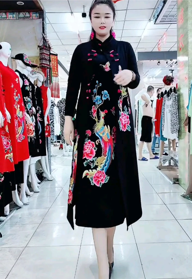 罗马棉刺绣外套+连衣裙=两件套