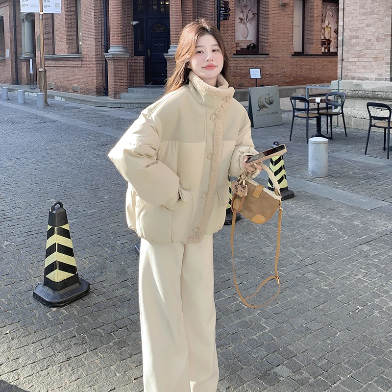 羊羔毛拼接90白鸭绒羽绒服女短款冬季新款宽松加厚小个子保暖外套