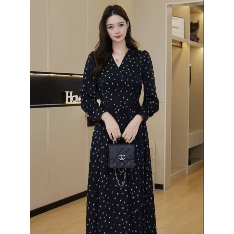【梦中情人】2025秋季新款碎花法式时尚气质显瘦高级感长袖连衣裙