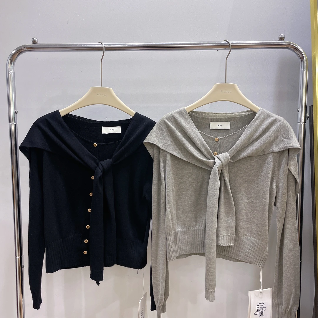 1888 披肩针织衫