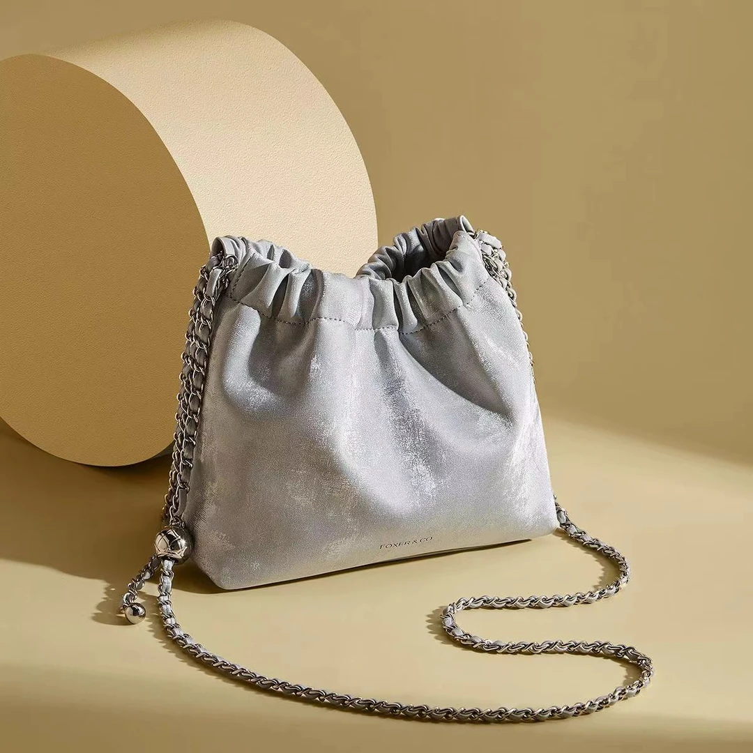 2024新中式国风串珠云朵链条复古丝绒手提包单肩斜挎小包时尚女包