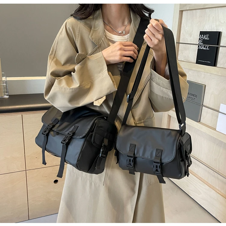 男女背包邮差包单肩包休闲百搭斜挎包复古简约潮流机能风斜跨包