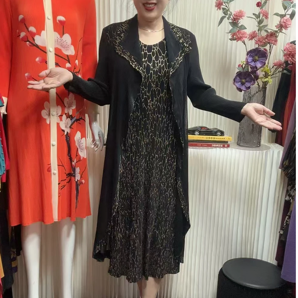 褶皱翻领洋气假两件连衣裙