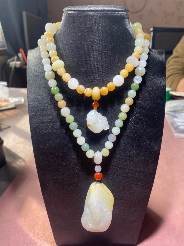 和田玉财神挂件带多宝链子