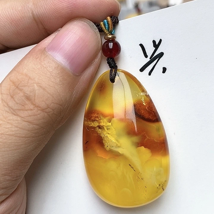 琥珀珠宝奇石未镶嵌