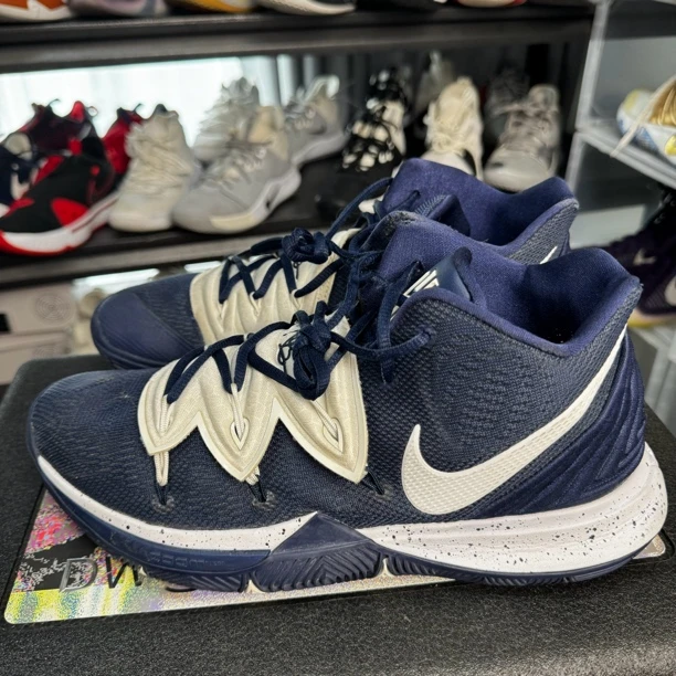 欧文5蓝白tb 44码 中古实战性价比耐克运动鞋篮球鞋 实拍如图