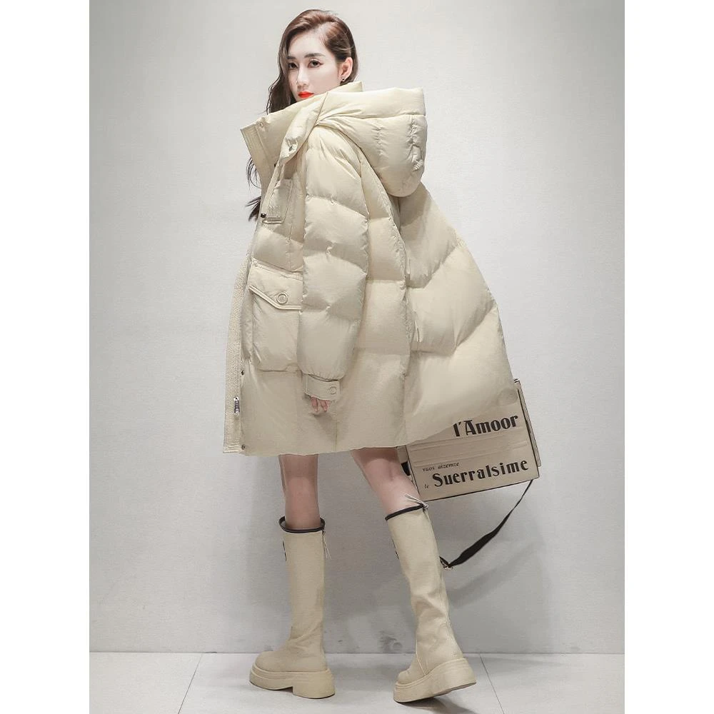今年流行羽绒服女2025冬季新款小个子超好看韩版时尚白鸭绒外套冬