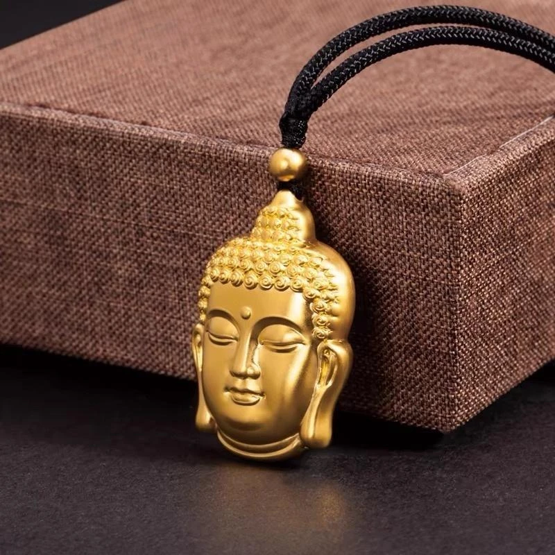 Chow Tai Seng/周大生古法佛头足金吊坠