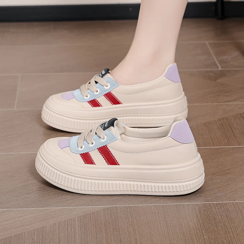 爆款小白鞋女2024复古休闲女鞋夏季新款软底单鞋时尚厚底百搭板鞋