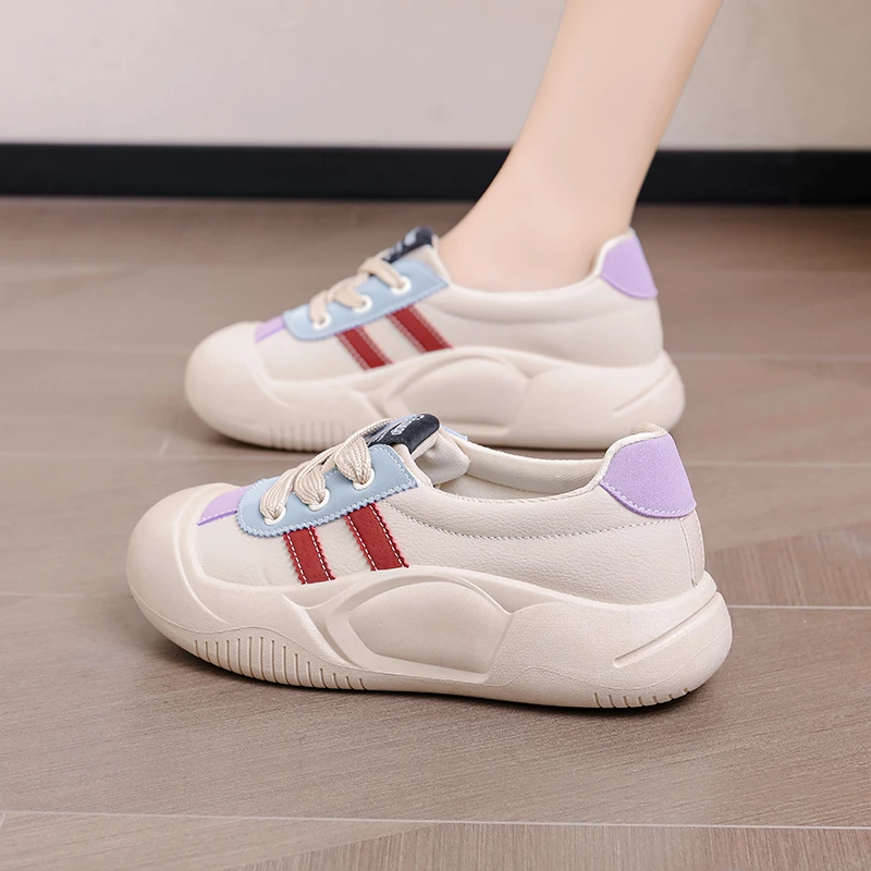 爆款小白鞋复古休闲鞋女2024年夏季新款软底单鞋网红厚底百搭板鞋