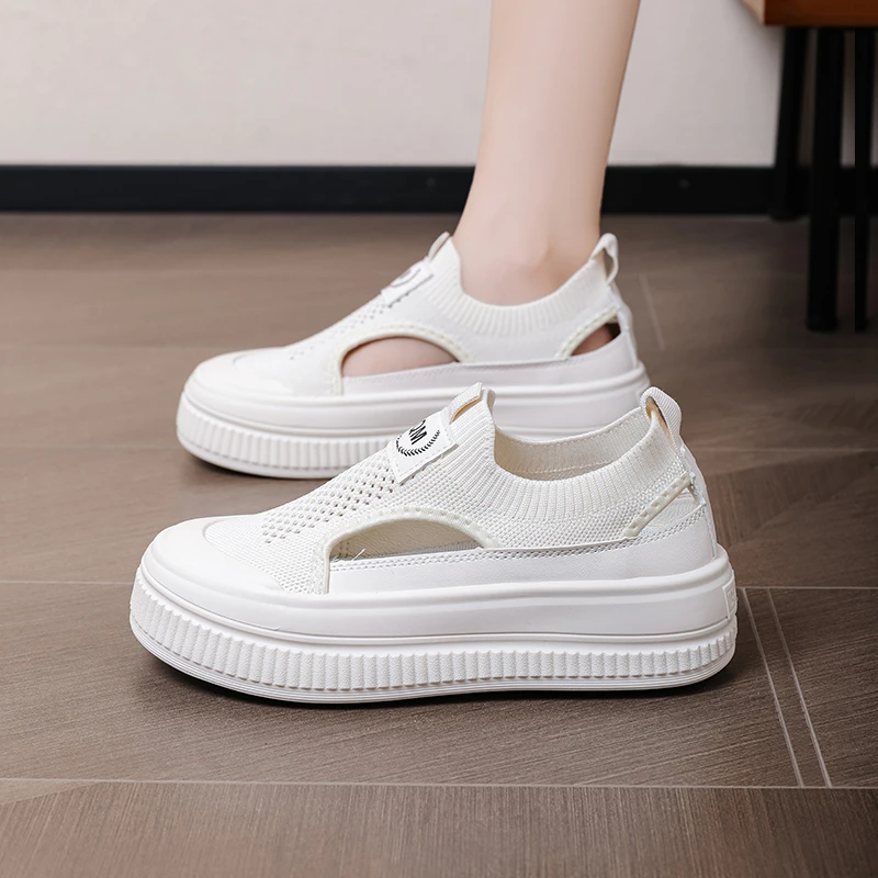 2668 小白鞋子女2024新款夏季网面镂空透气女鞋爆款包头凉鞋