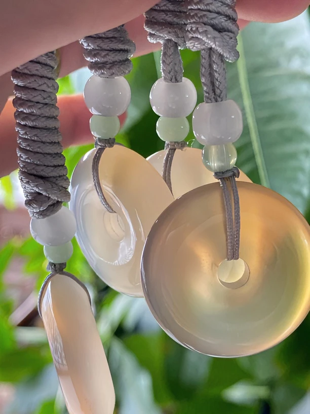 限量天然A货玛瑙平安扣吊坠复古风民族风（颜色随机/发其中一件）