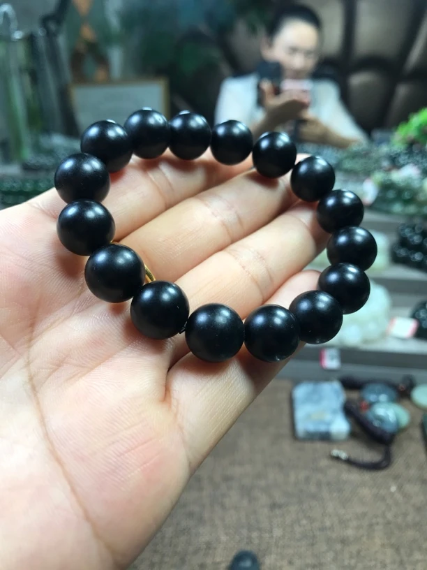 天然新疆和田玉墨玉手串卡12mm黑色精美时尚