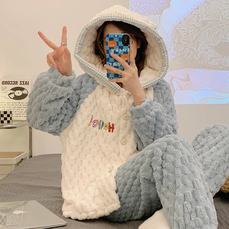 秋冬睡衣女2024年新款珊瑚绒法兰绒加厚加绒保暖可外穿家居服套装