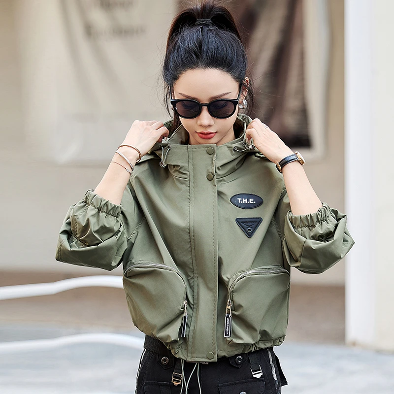 春秋季新款连帽显瘦夹克女春秋修身工装休闲短外套时尚户外