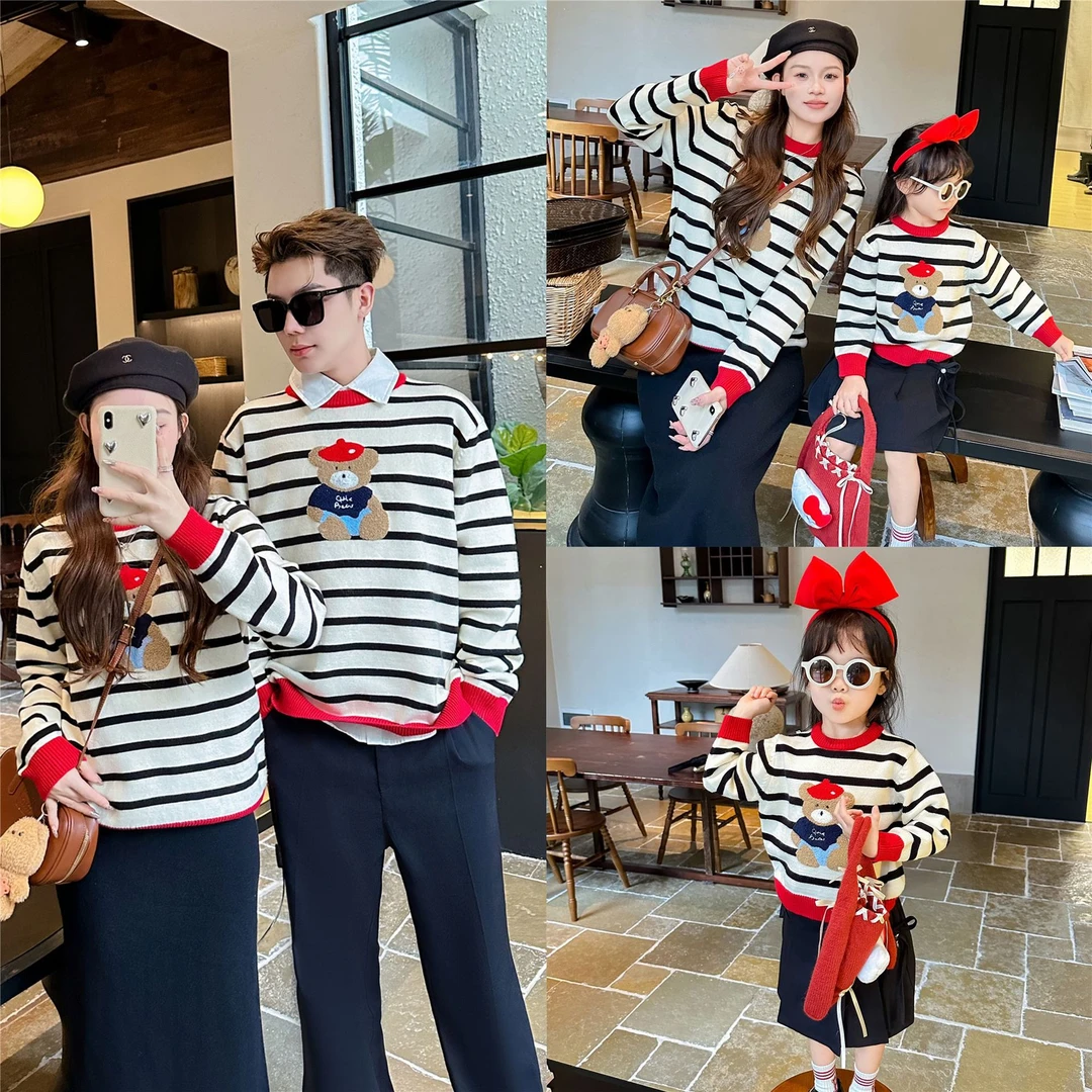 韩版亲子装毛衣2024新款冬装一家三口卡通条纹母女加厚保暖针织衫