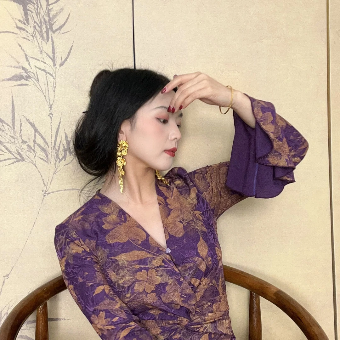 非金属树脂耳饰 画报夫人同款耳环 金色