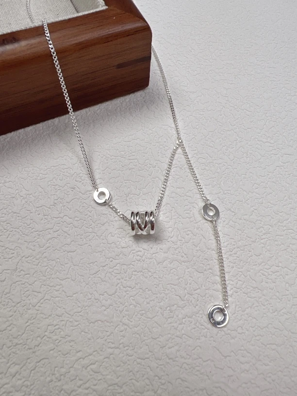 坠链均925银 日韩轻奢高级简约百搭线条镂空桶珠银项链