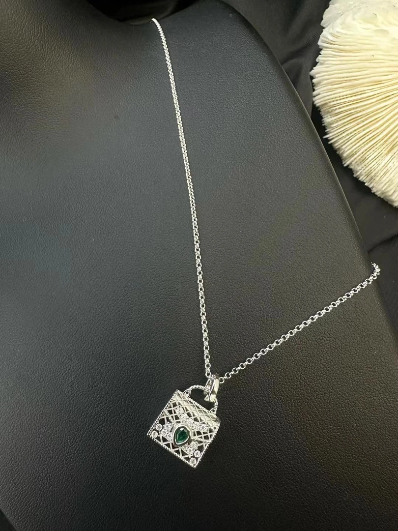 坠链均925银合成锆石 日韩轻奢高级合成锆石包包抽拉调节银项链