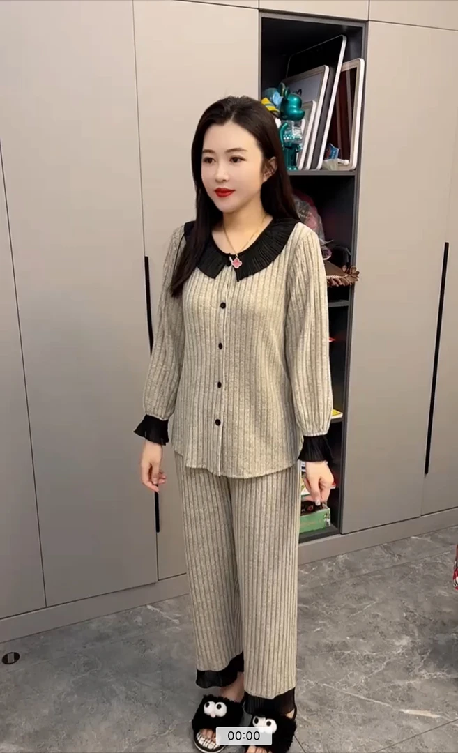 秋冬新款洋气荷叶领拼接竖条纹家居服睡衣套装女