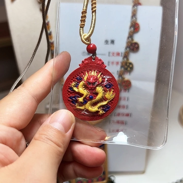 佛心果吊坠D****?旺旺的小姐姐们都是在一起的