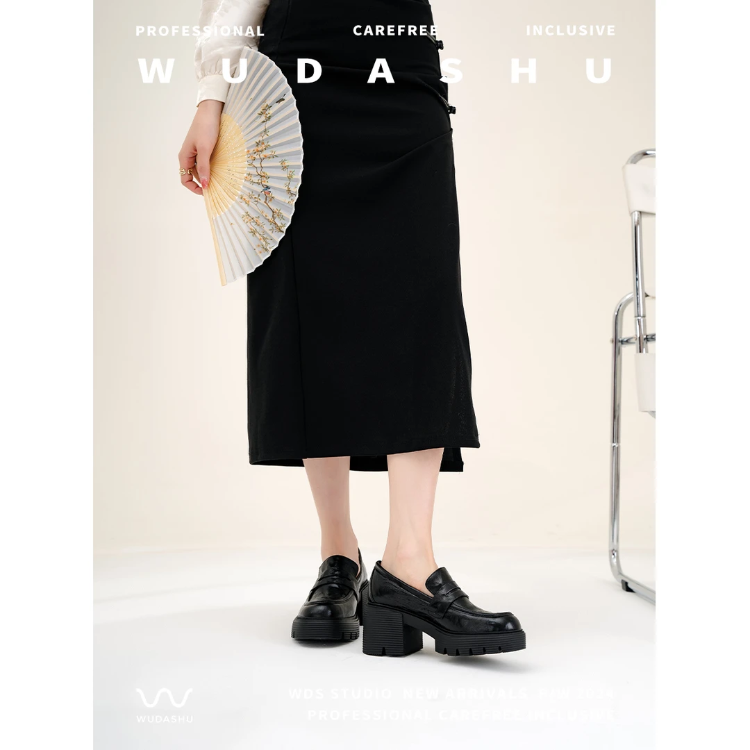 穿高跟鞋的吴大叔新款春夏百搭厚底乐福鞋圆头休闲简约显瘦女单鞋