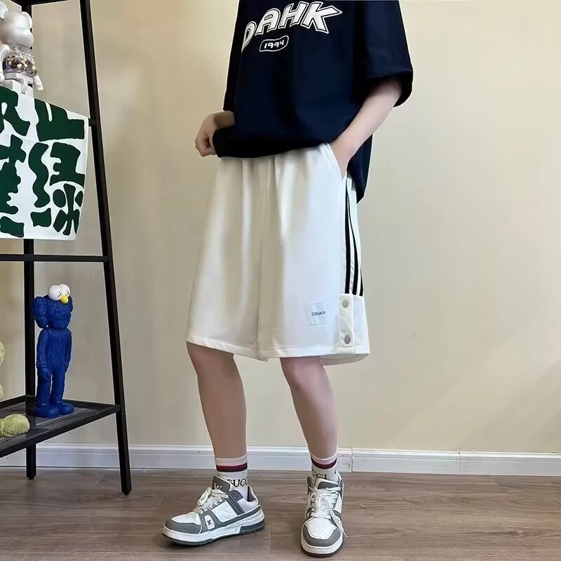 运动休闲短裤男夏季新款潮流条纹五分裤网红爆款聚酯纤维速干裤单