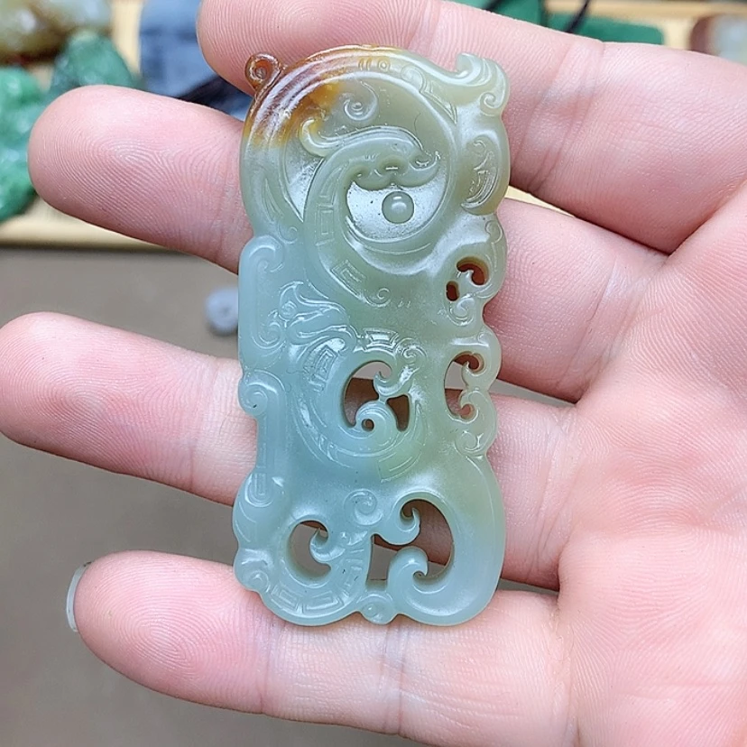 【闪购商品】和田玉挂件未镶嵌昵***置