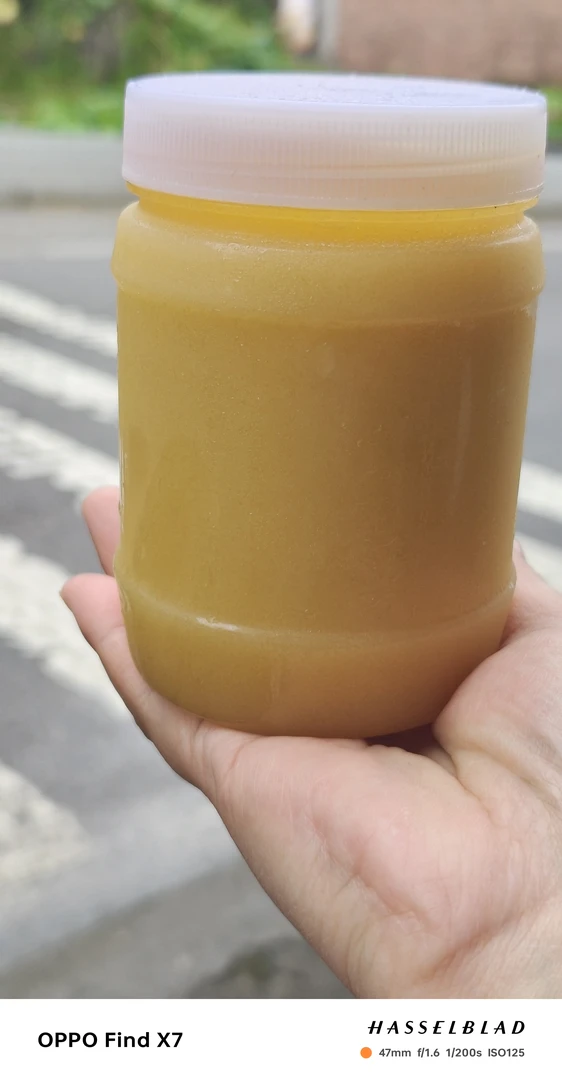 纯天然野花蜂蜜   还是五六十年代的品质哦