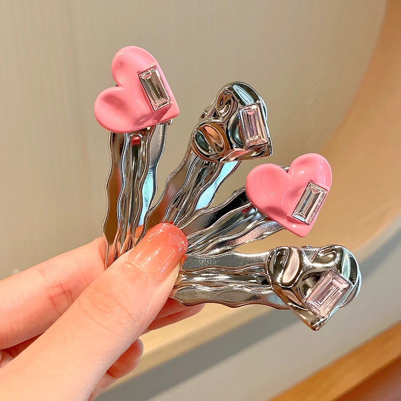 儿童精致爱心夹子头饰秋冬新款女孩可爱刘海碎发夹女童甜美鸭嘴夹