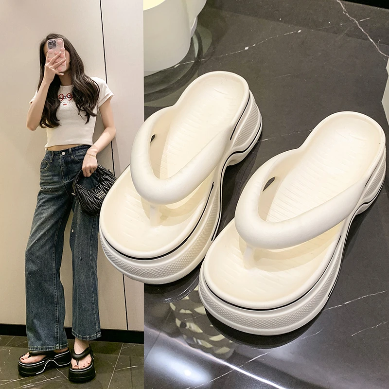 踩屎感厚底夹脚人字拖女夏季2024新款防滑外穿海边沙滩凉拖鞋女款