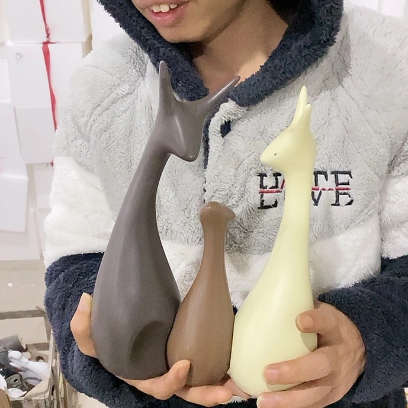 【闪购商品】陶瓷摆件北欧三口鹿微瑕