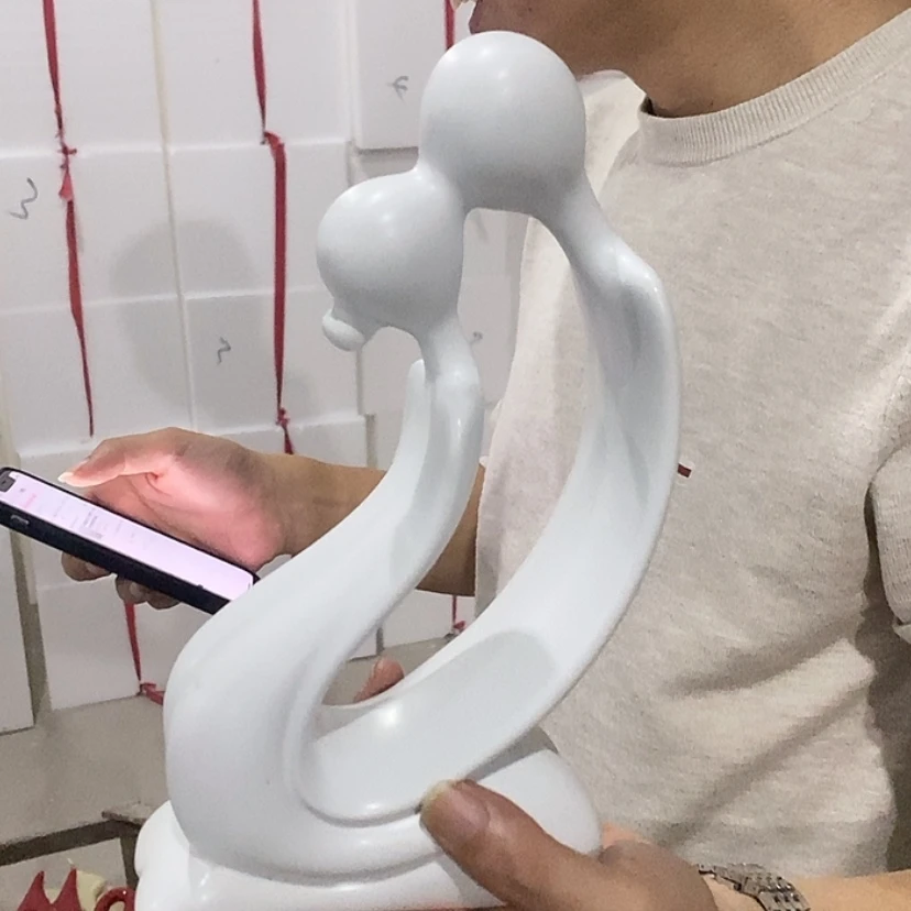 【闪购商品】陶瓷摆件白色情人微瑕