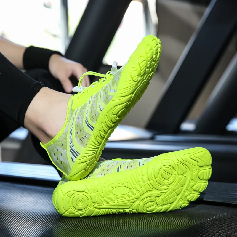 迈卡侬室内健身鞋男女综合训练鞋减震健身房跳绳鞋软底五指运动鞋