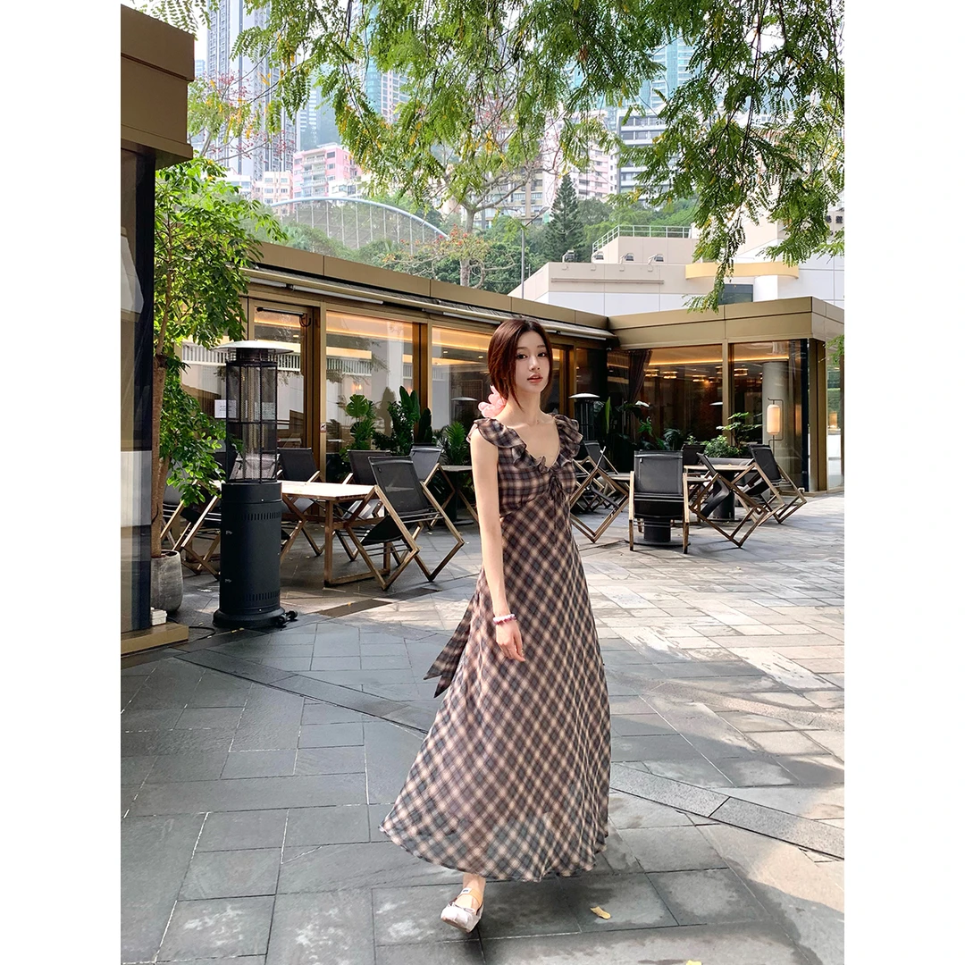 FORNI × YOYO 阳春三月 小清新时尚花边格纹背心裙气质女装连衣裙