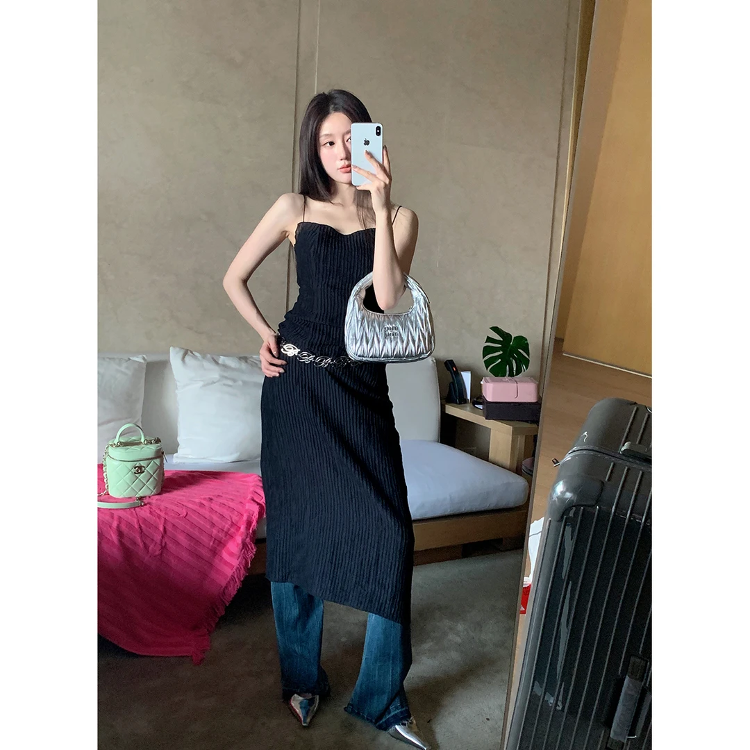 FORNI × YOYO 二月始盛开 莱赛尔纹理吊带裙时尚复古无袖款连衣裙