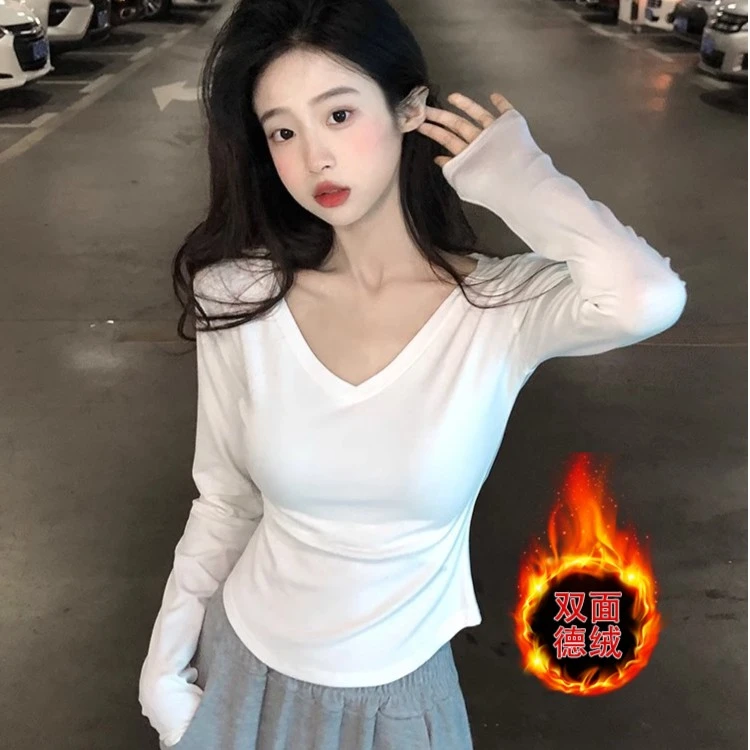 V领打底衫2025秋冬加厚辣妹长袖T恤女韩版纯欲修身弧形下摆上衣潮