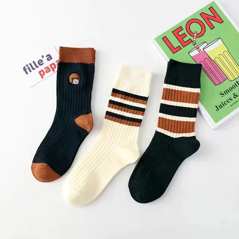 袜子女ins潮流条纹刺绣小腿棉袜 中长筒韩版双针运动百搭秋冬女袜