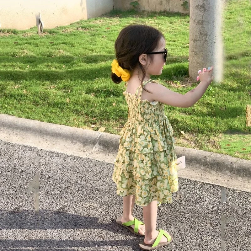 女童碎花吊带公主裙连衣裙夏季韩版中小童清新蛋糕裙海边裙子