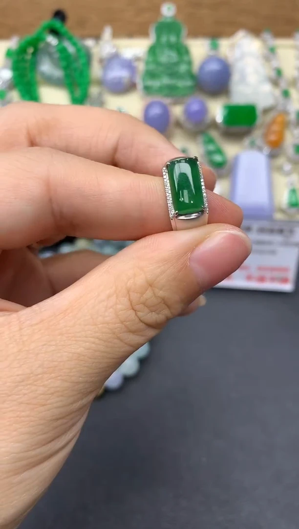 【闪购商品】翡翠戒指18K金镶嵌421-多人