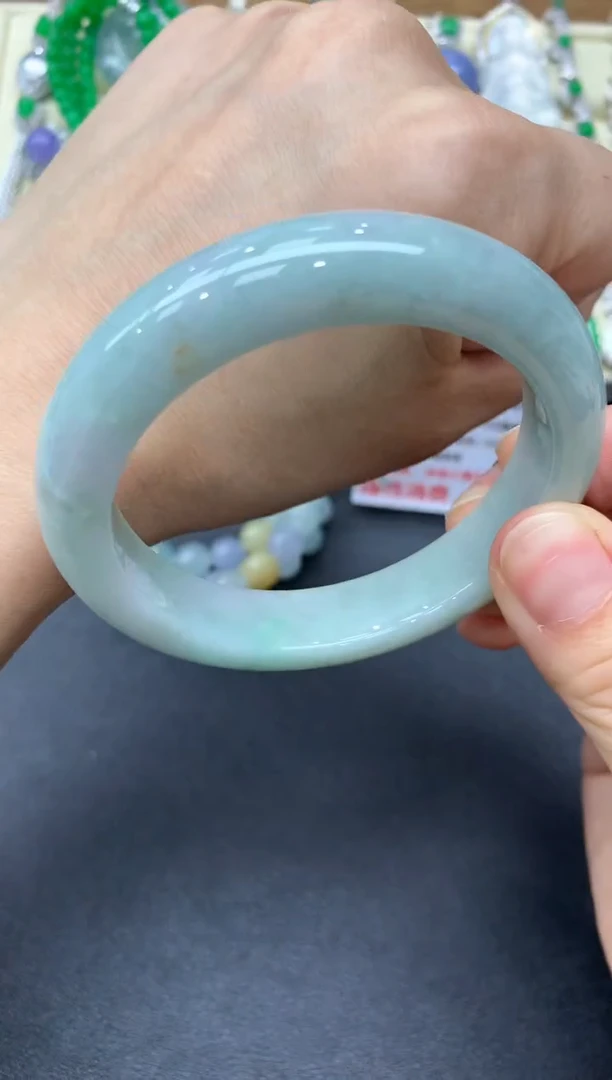 【闪购商品】翡翠手镯未镶嵌39-多人