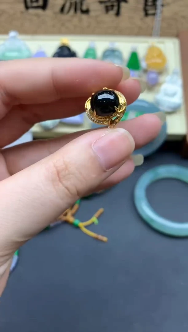 【闪购商品】翡翠戒指18K金镶嵌546-中国好珍宝