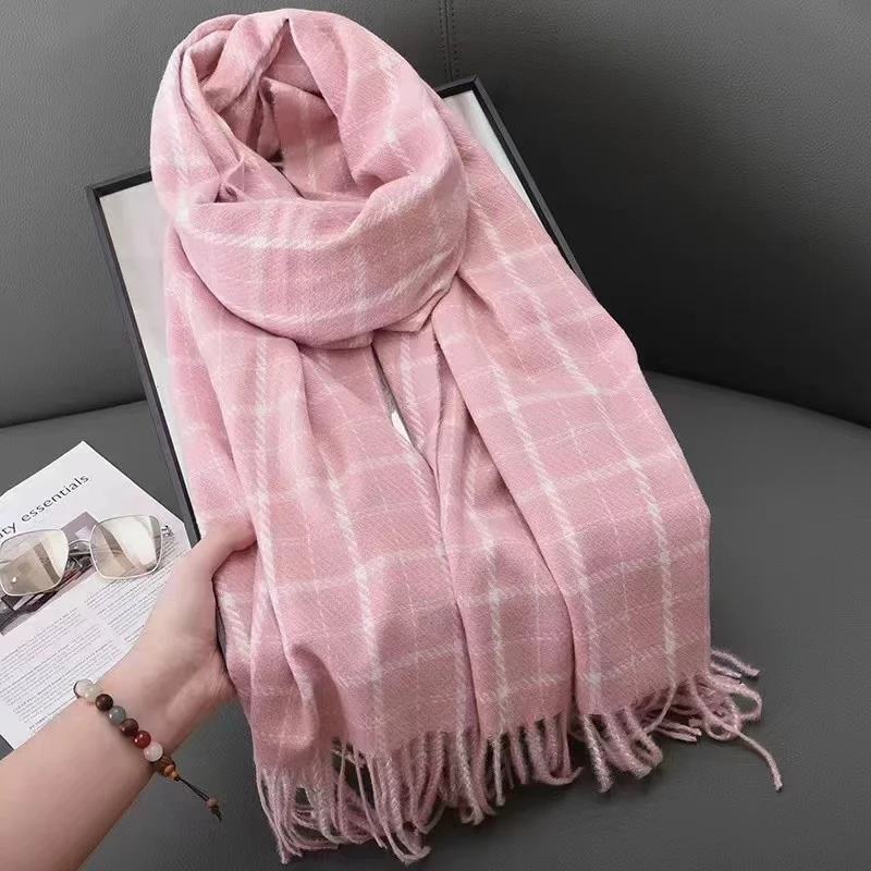 韩系简约小众虚线田字格流苏围巾女秋冬季旅拍出游保暖披肩高级感