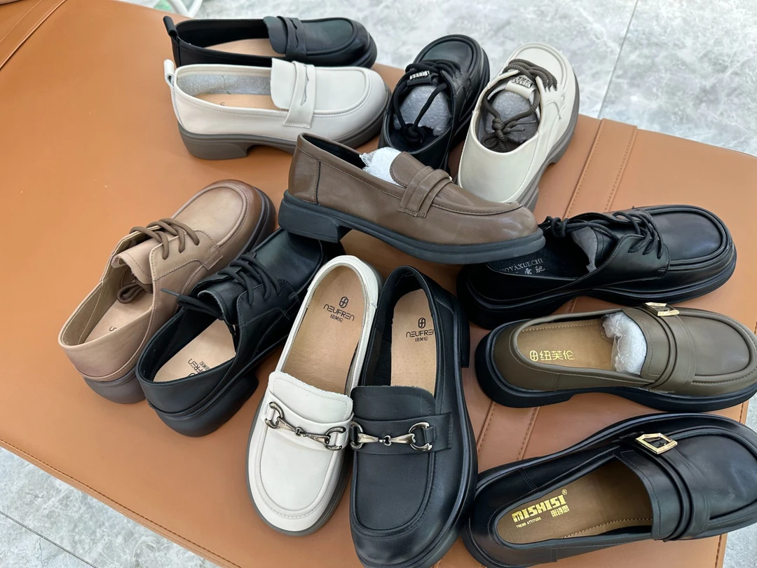 实体店专柜男女鞋断码鞋（默认微瑕）59-199