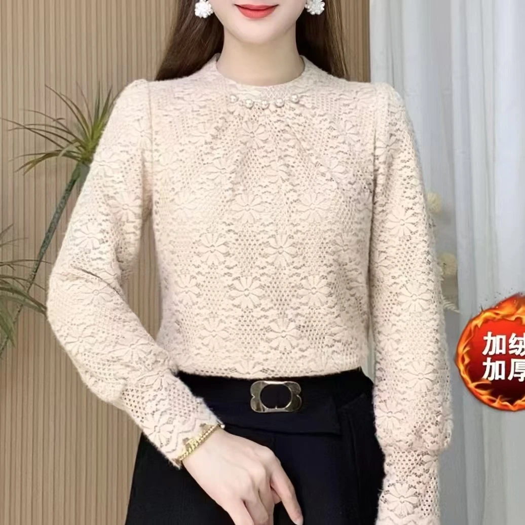 加绒加厚重工圆领钉珠打底衫女冬季新款韩版小众洋气减龄上衣